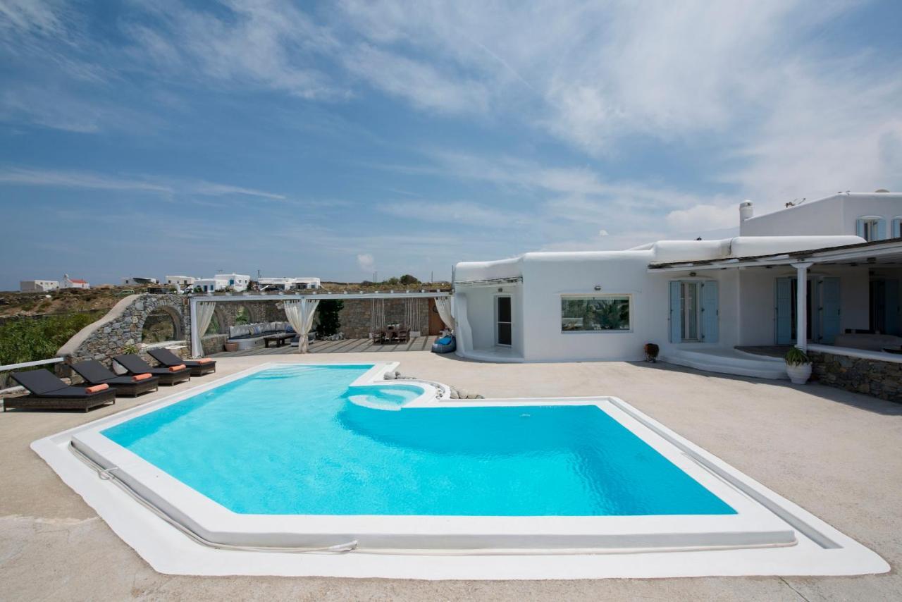 Tatiana Villa & Apartments Klouvas エクステリア 写真