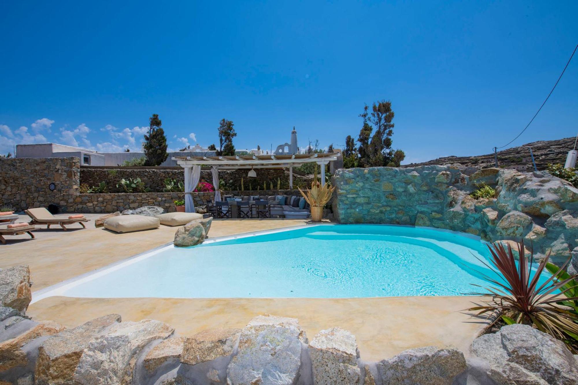 Tatiana Villa & Apartments Klouvas エクステリア 写真
